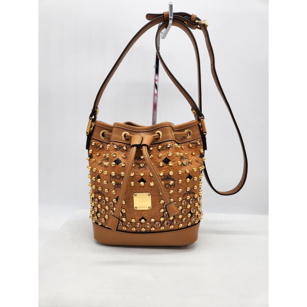 MCM Studded Bucket Crossbody 520MCMZBEi
